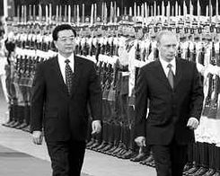 岛内关注40多国军官访华
