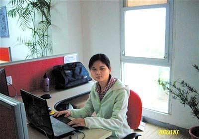 高考扁担女孩的蜕变，找到时薪12元暑假工，人生从此开启新篇章